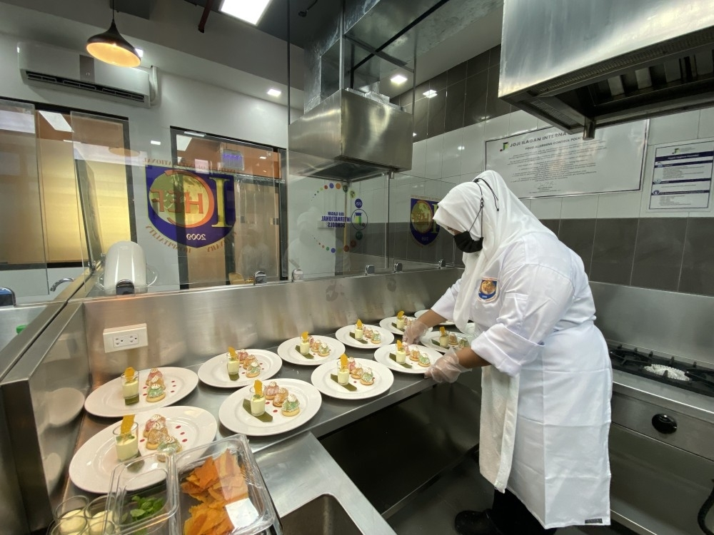 Investigating Halal Certification in the Hospitality Sector